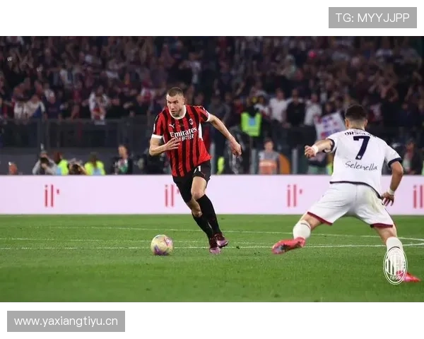 米兰关键比赛表现不佳,近期状态波动影响争四形势 米兰关键比赛表现不佳,近期状态波动影响争四形势