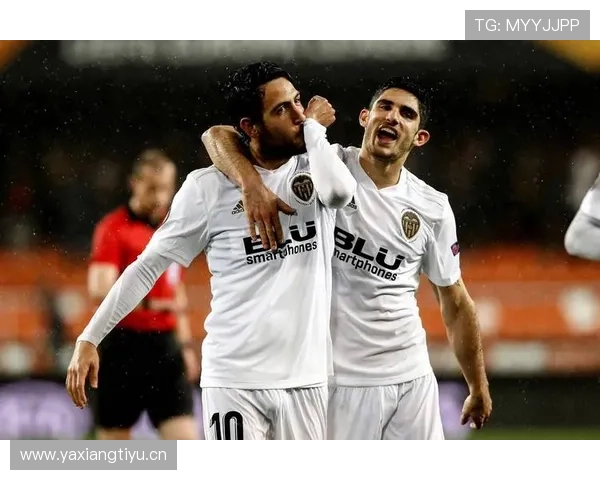 瓦伦西亚传统豪门地位下滑：西甲竞争格局调整，阶段性实力变化